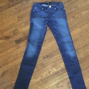 Low Rise Guess Stretch Denim Jeans